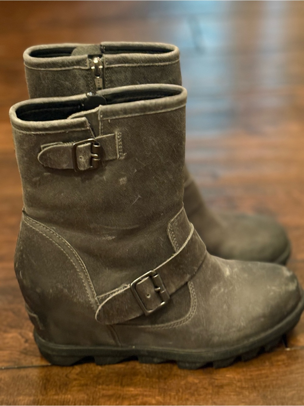Sorel Joan of Arctic II Women's
Charcoal Heeled Boots